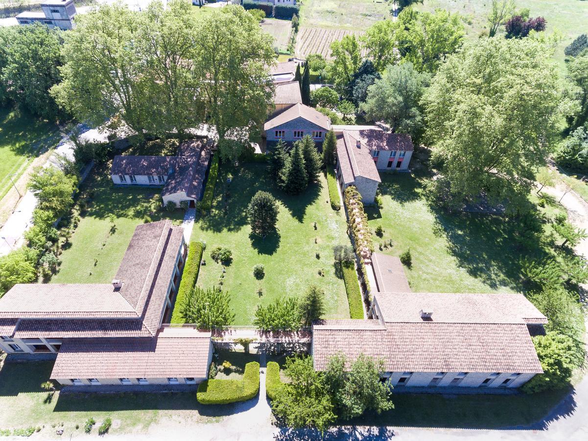Hotel Le Moulin de César Vaison-la-Romaine Esterno foto